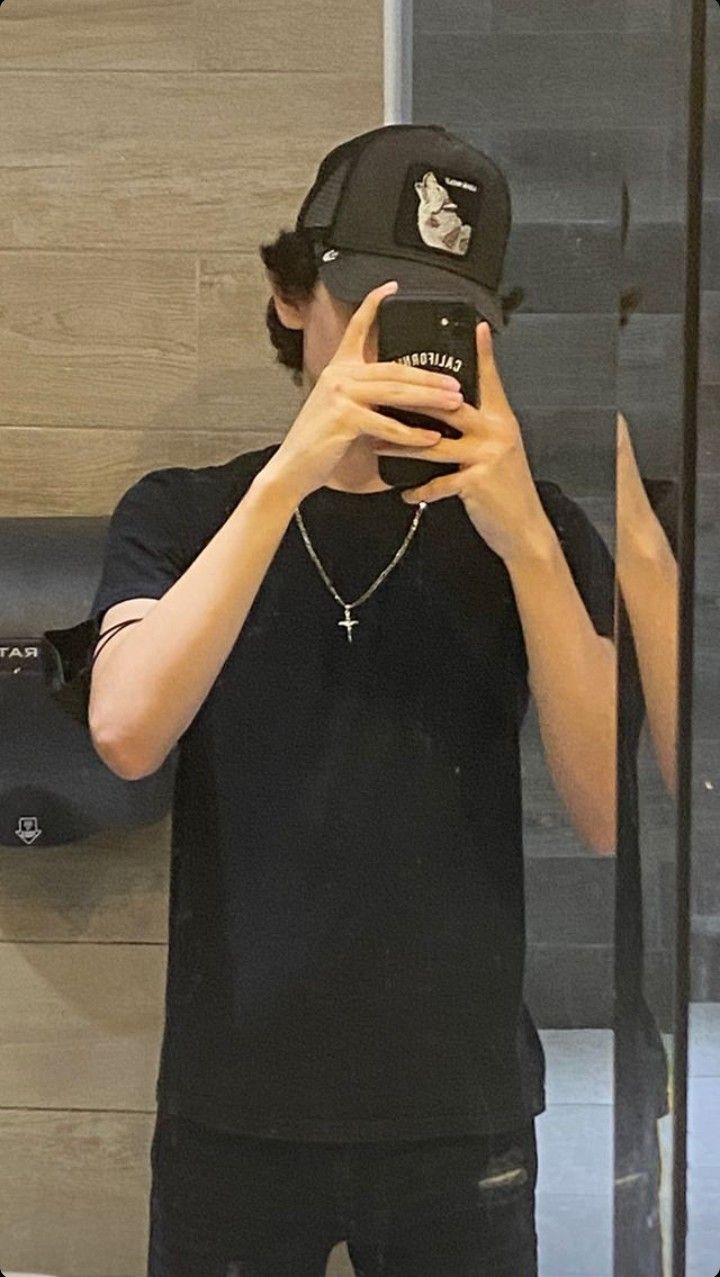 Uriel<em> Navarrete</em>